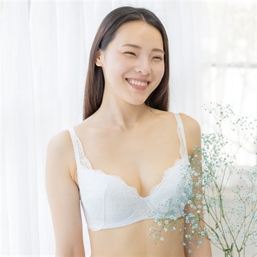美人バスト｜公式オンラインストア BBランジェリー シリーズ