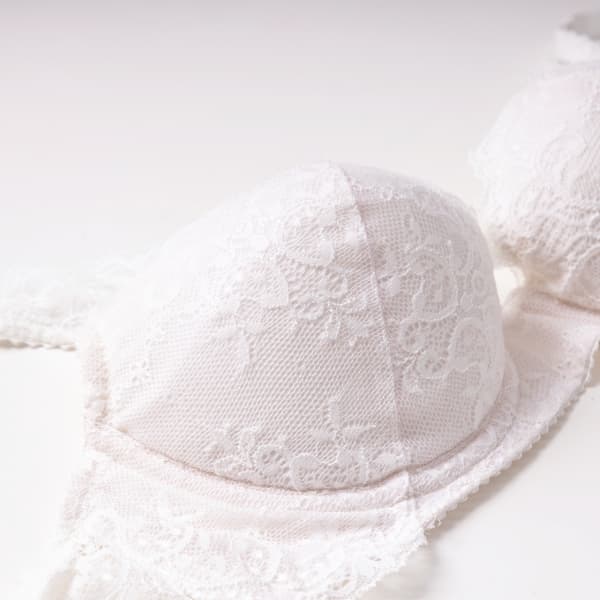 Be New Cream 美人バスト 2本 Be New Cream 120g バストケア バストクリーム 美人バスト監修 - メルカリ